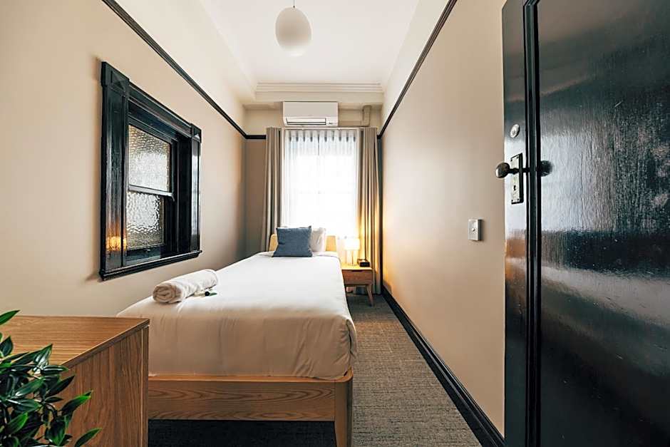 Strathfield Hotel