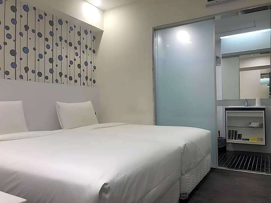 CHECK inn Express Taipei Yongkang