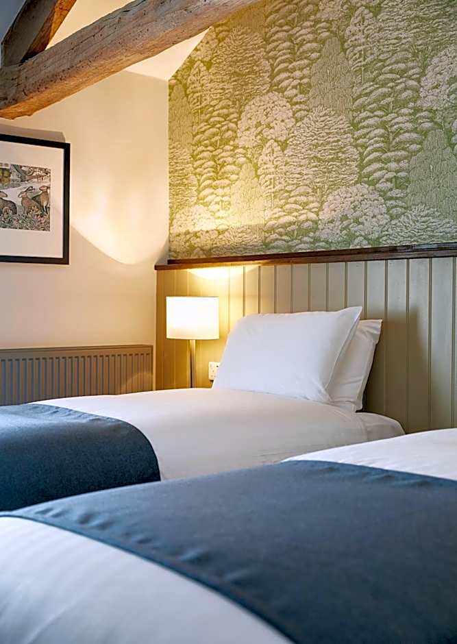 Kings Head by Chef & Brewer Collection