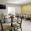 Holiday Inn Express Hotel & Suites Burlington