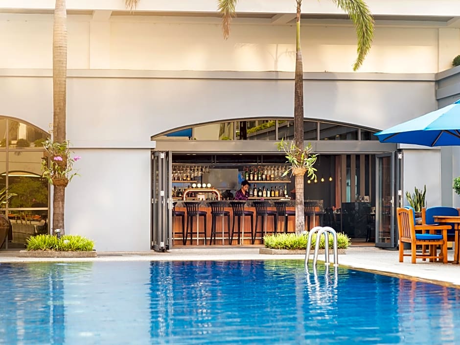 Mercure Yangon Kaba Ay