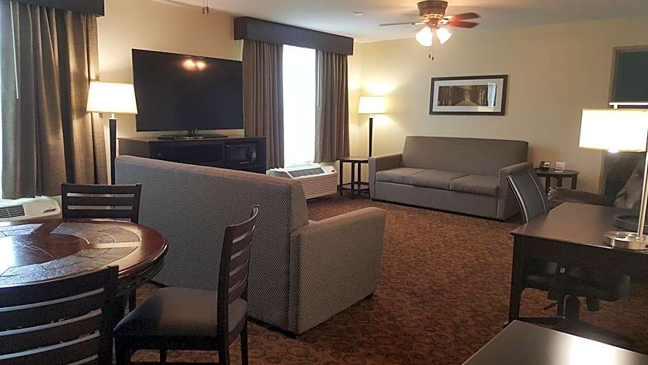 AmericInn by Wyndham Burnsville