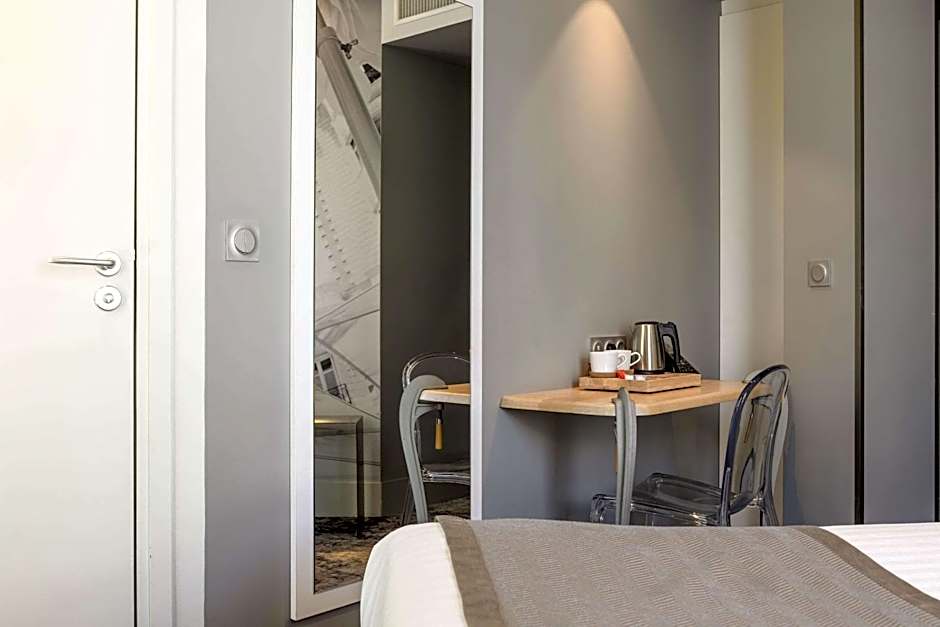 Hotel Sixteen Paris Montrouge