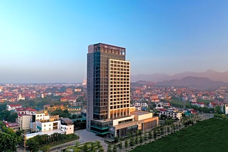 Crowne Plaza Vinh Yen City Centre By IHG