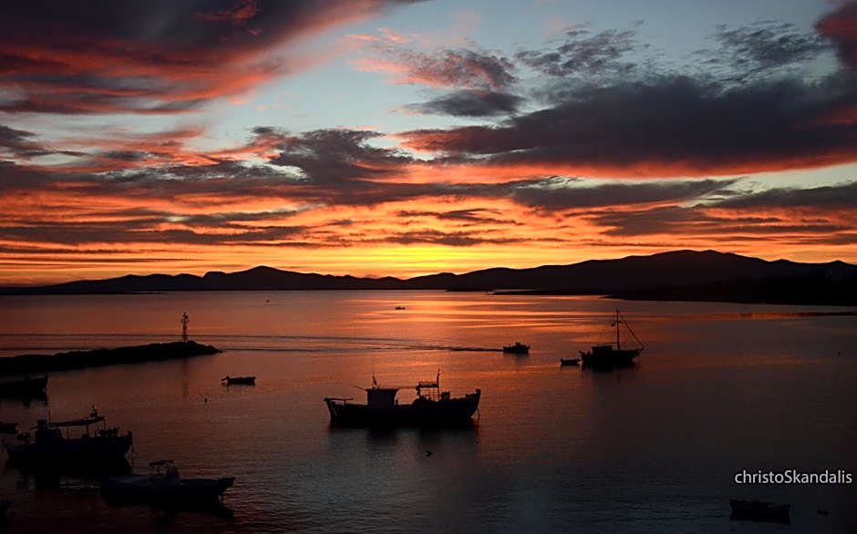 Angeliki Seaside Hotel