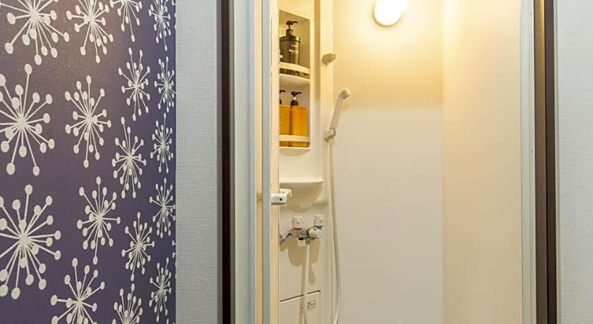 Backpackers Hotel Toyo