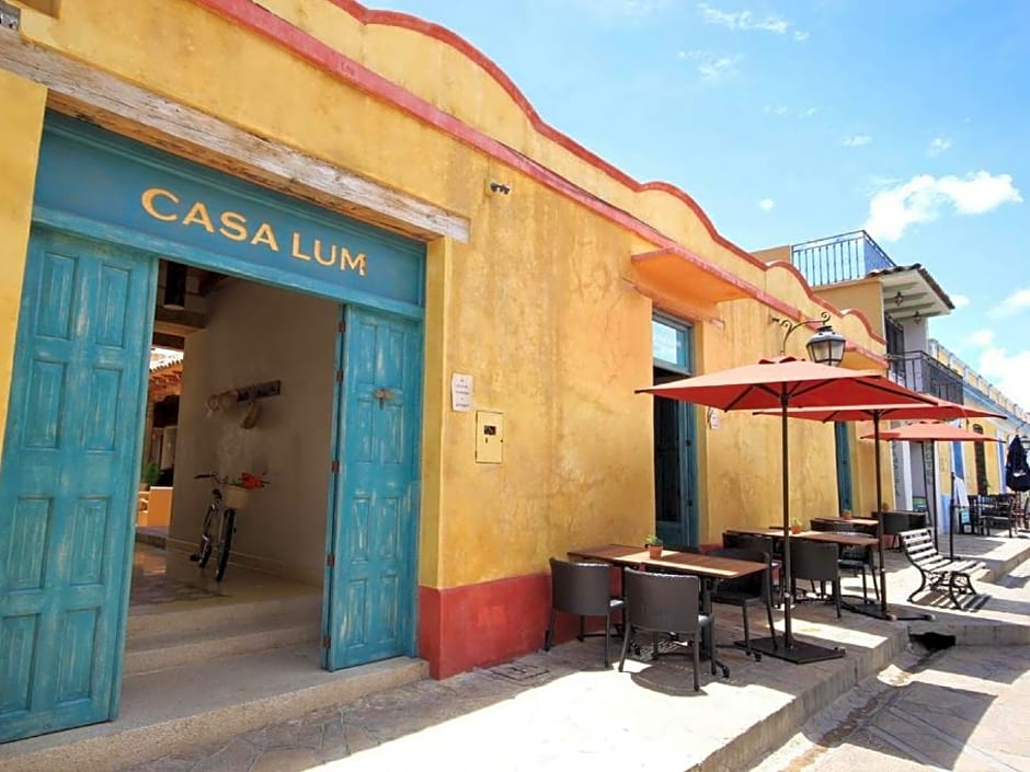 Casa Lum