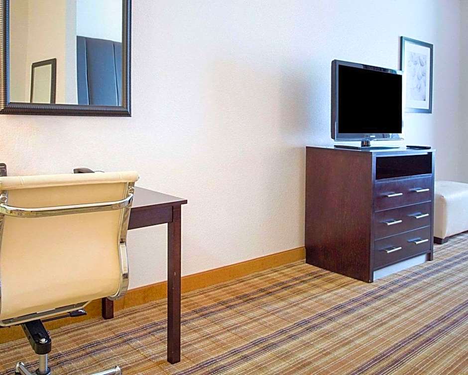 Comfort Suites Mandeville - Covington