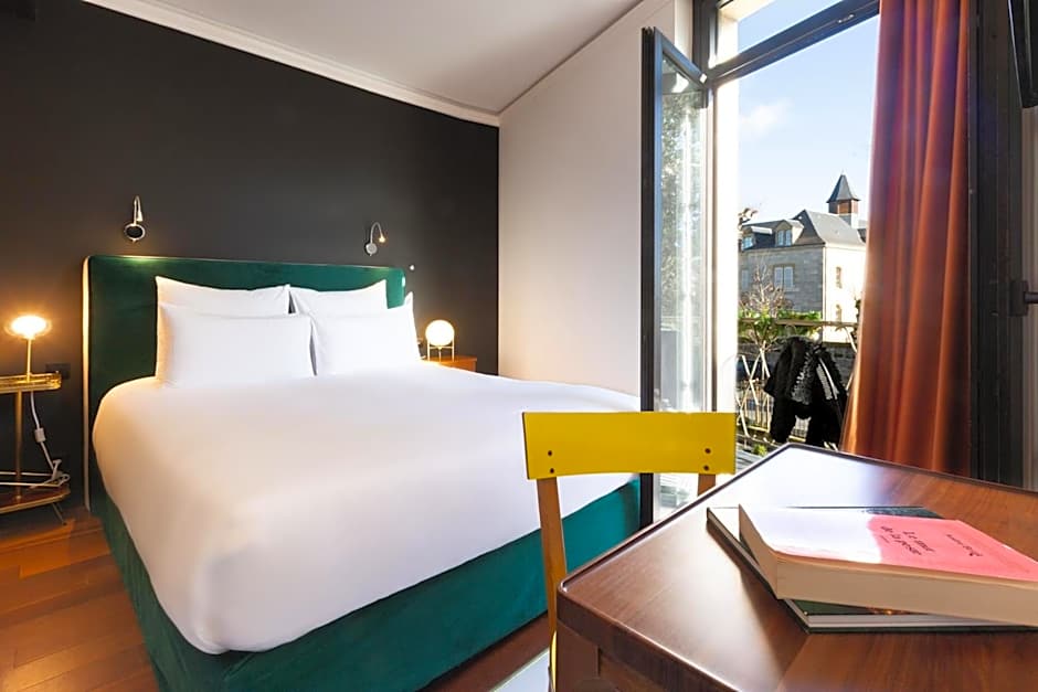 Hôtel De Charme Le Chêne Vert