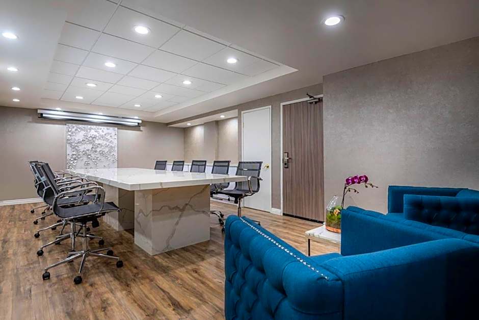 The Volare, an Ascend Collection Hotel