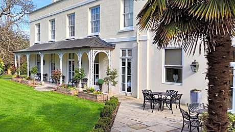 St Elizabeth's House
