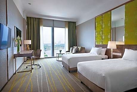 Club Room (Daily Buffet Breakfast & Afternoon Tea Experience)