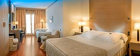 Double Room with Extra Bed (2 Adults + 1 Child)