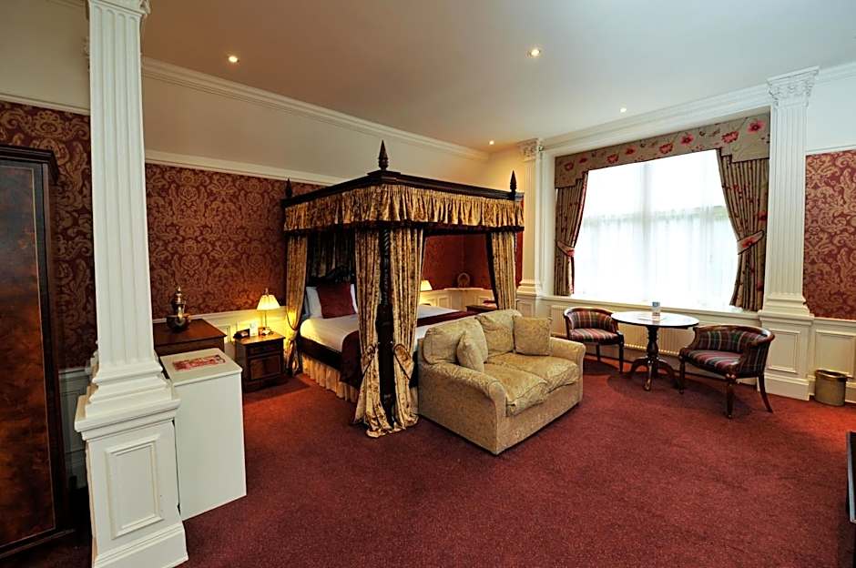 Best Western Plus Grim'S Dyke Hotel