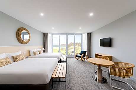 Twin Room with Sea View