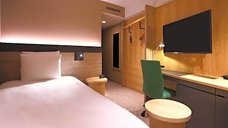 1 Single Bed Standard High Floor - Non-Smoking