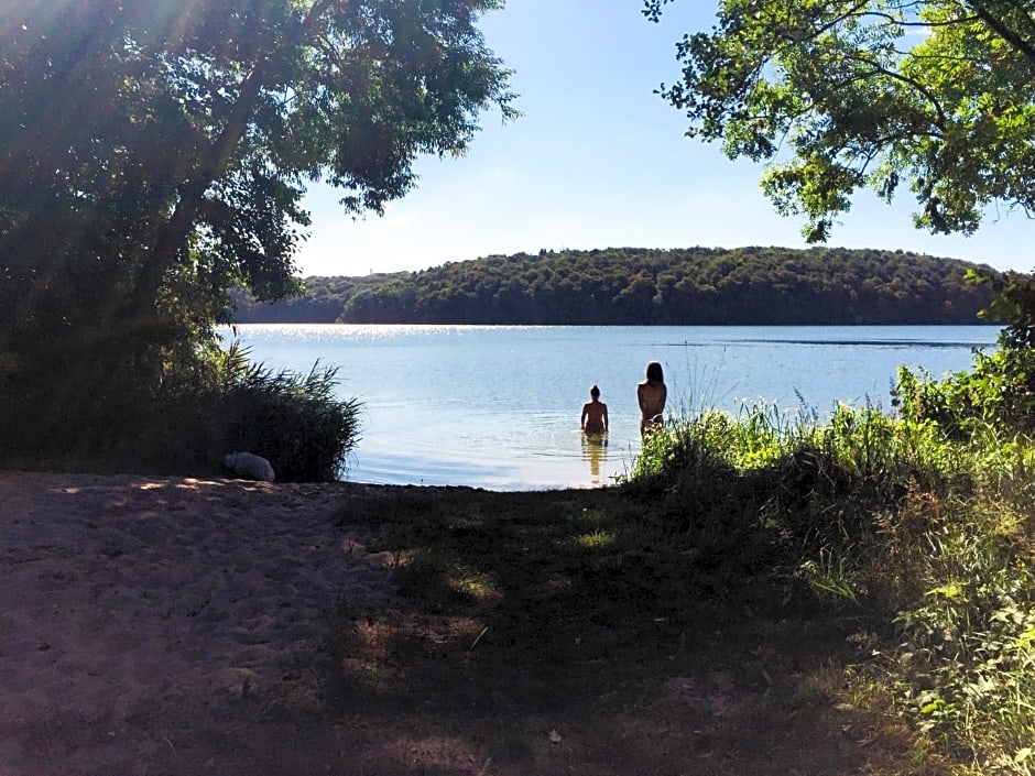 Ferienzimmer Suhrer Seeblick