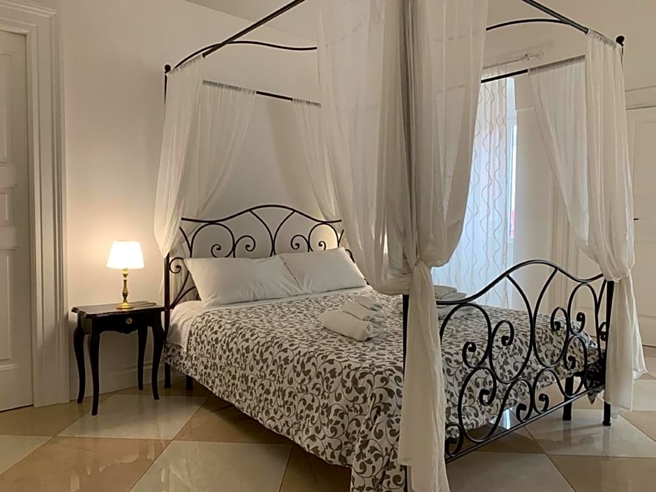 BED & BREAKFAST PL PALACE