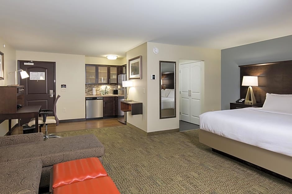 Staybridge Suites Columbus Polaris