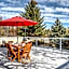 Boho Retreat w/King Bed on Bow River Pathway