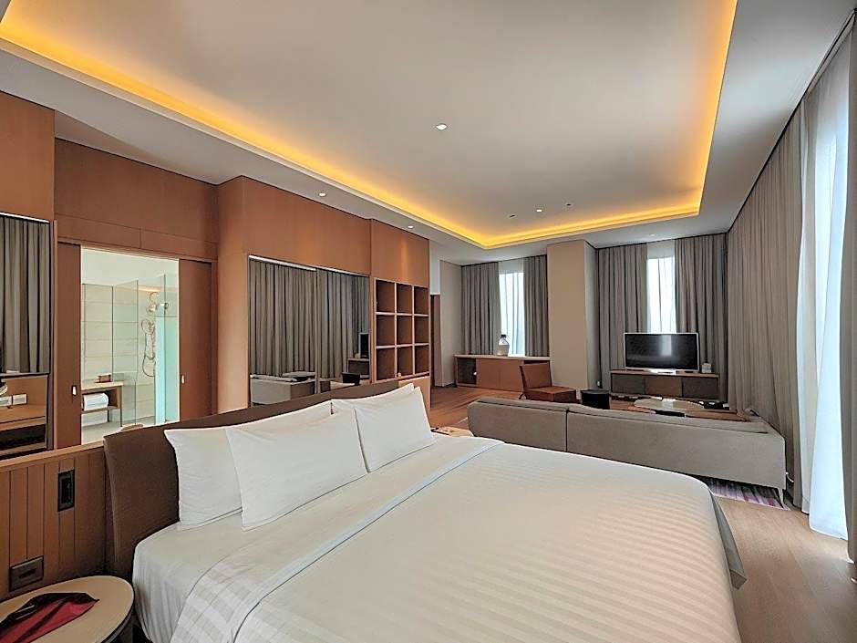 Ra Suites Simatupang