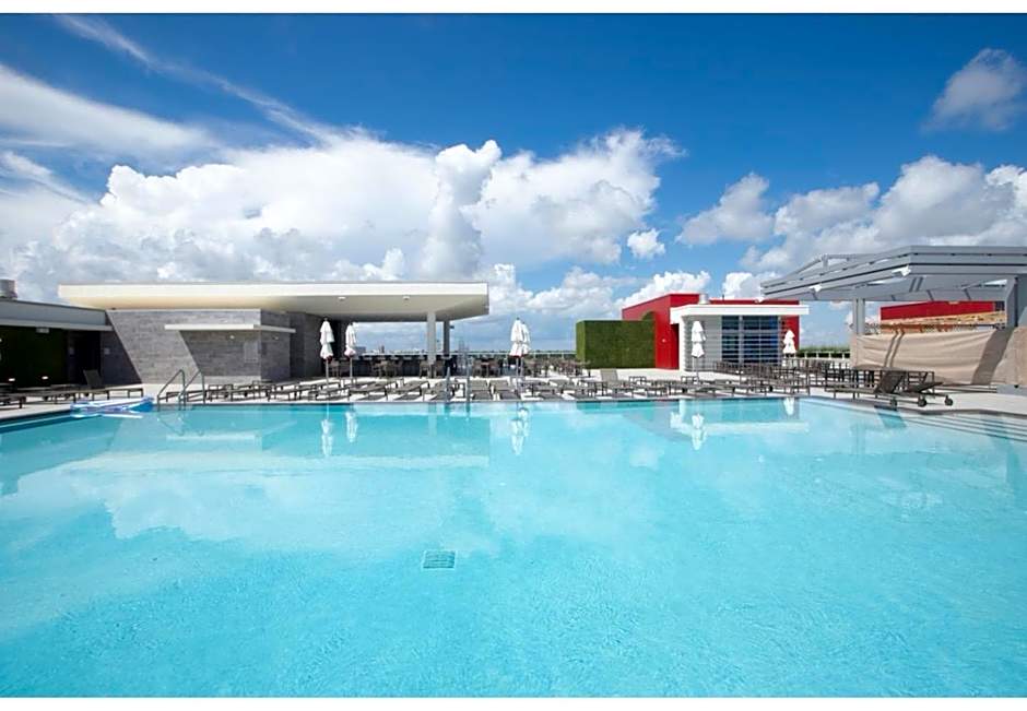 Global Rent Apart - Costa Hollywood