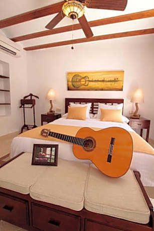 Entre Dos Aguas Hotel Boutique