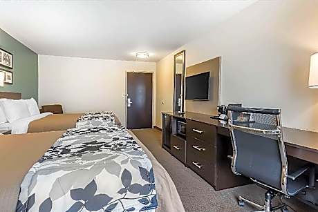 Deluxe Queen - Non-Smoking, Disabled Access