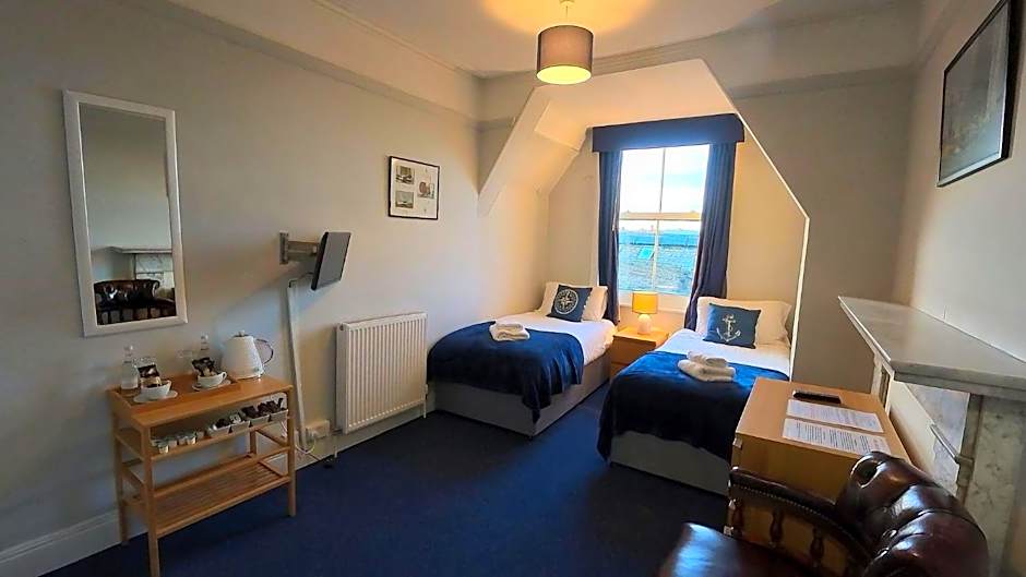 Royal Temple Yacht Club