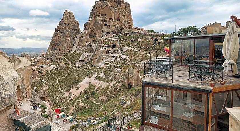 Caldera Cave Hotel