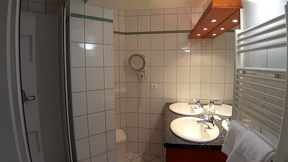 Hotel De La Route Verte