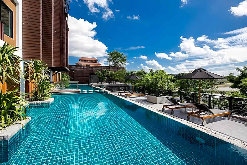 Natee The Riverfront Hotel Kanchanaburi