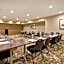 DoubleTree by Hilton St. Louis-Airport