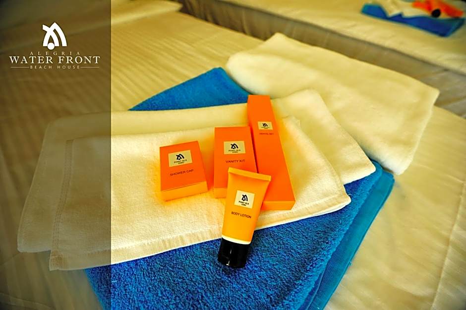 Alegria Water Front Beach House