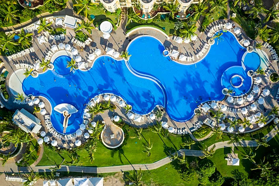 Pueblo Bonito Emerald Luxury Villas & Spa All Inclusive