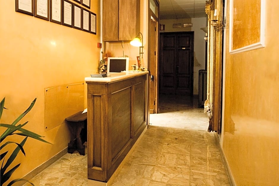 Hotel Merlini