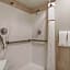 Value Suites Extended Stay St. Louis