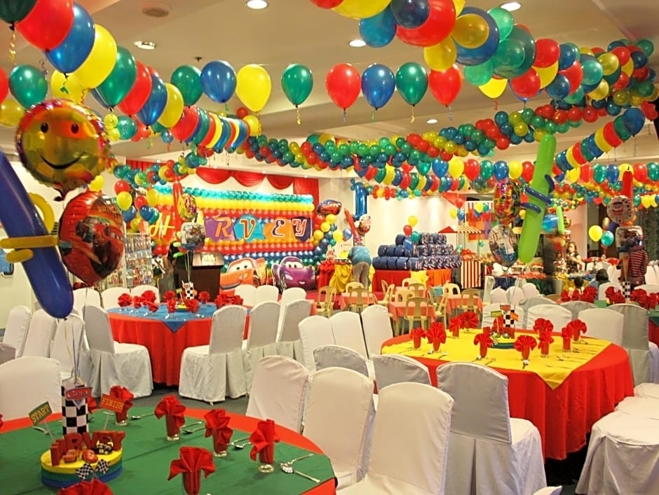 Hotel Supreme Convention Plaza