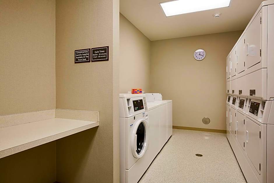 Residence Inn by Marriott San Jose Airport