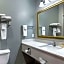 Best Western Plus Victoria Inn & Suites