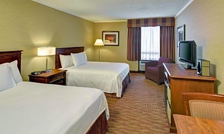 Double Room with Two Double Beds - Non-Smoking