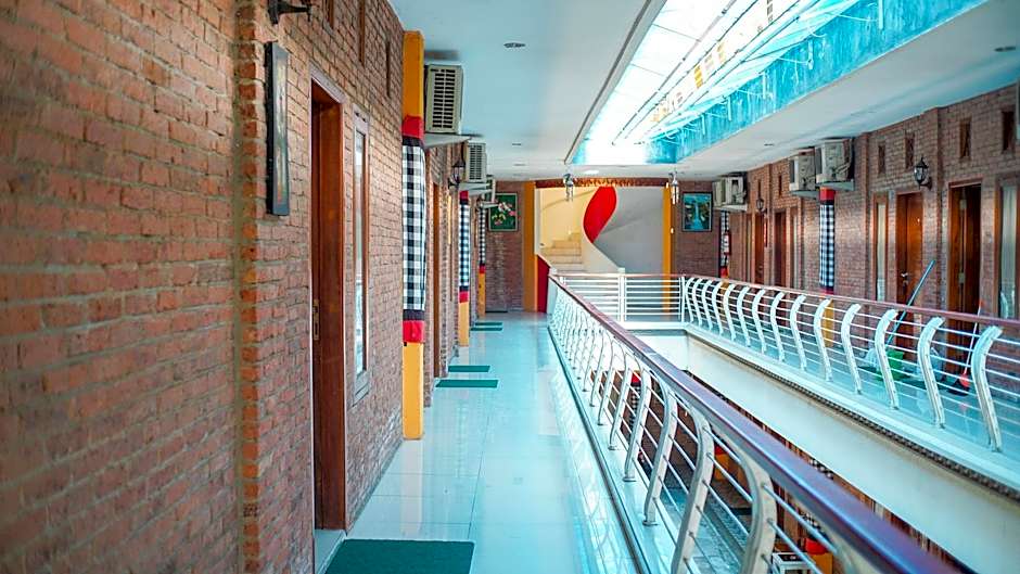 Horton Hotel – Cirebon, OH