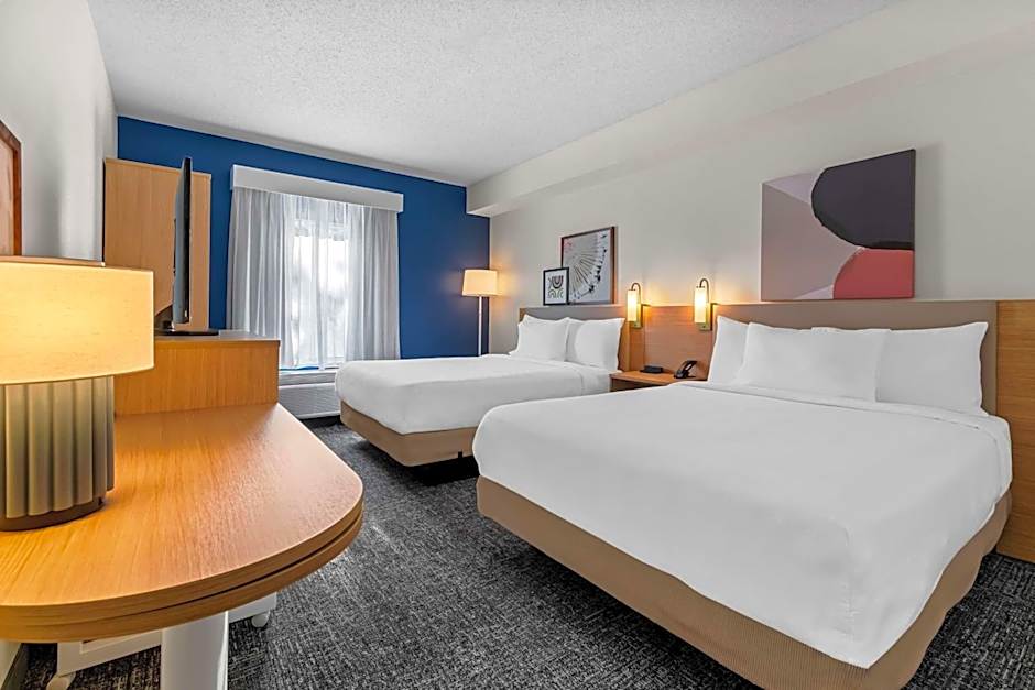 Spark by Hilton Hershey Near the Park