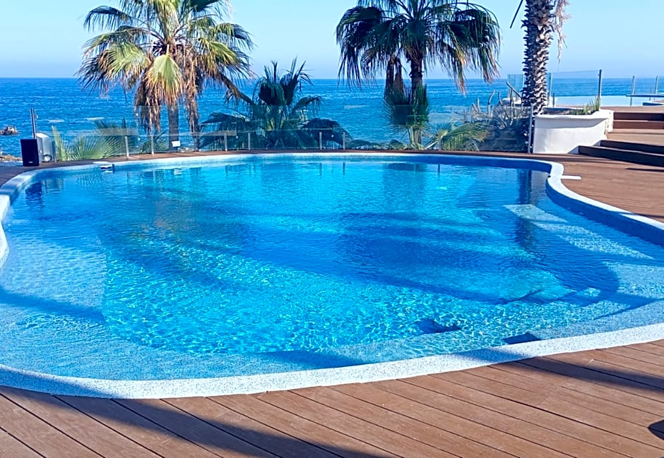 Punta Pescadero Paradise Hotel & Villas