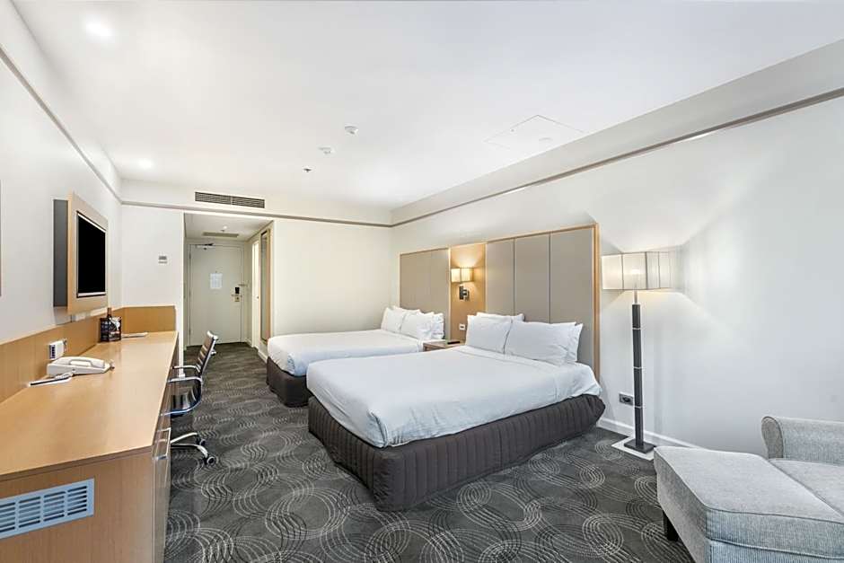 Stamford Plaza Adelaide