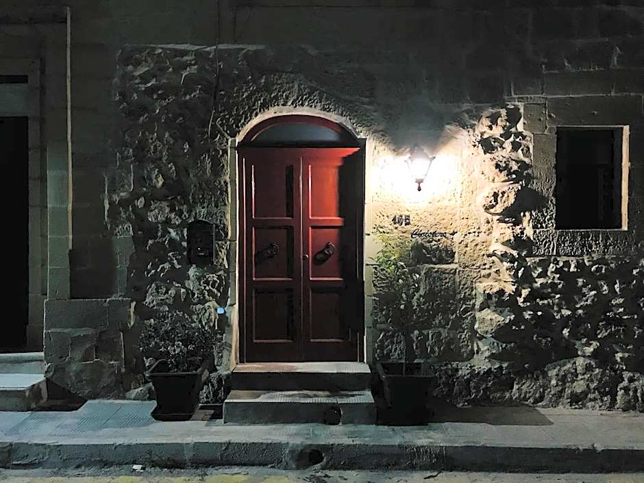 The Cloisters Bed And Breakfast