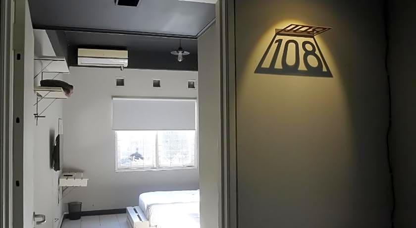 RedDoorz near Exit Toll Pasteur 5