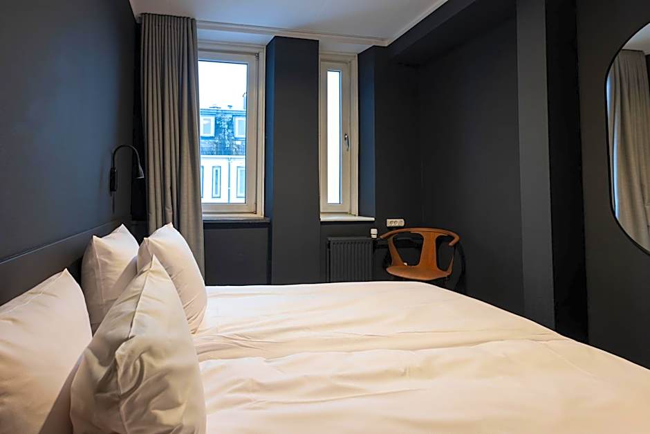 Hotel Maritime