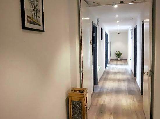 Ningbo Yihao Fashion Hotel