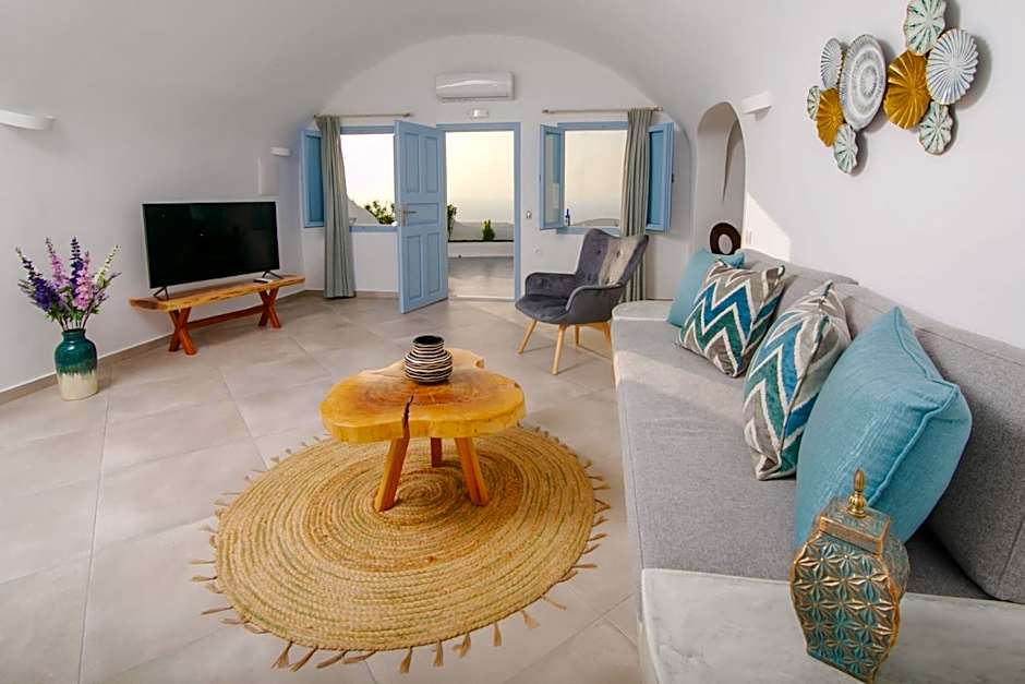 Sun Angelos Oia - Luxury Cave Suites